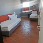 Unterwegs Ins Apartmenthaus Ehemalige Apartmenthaus Unterwegs Aparthotel 3*
