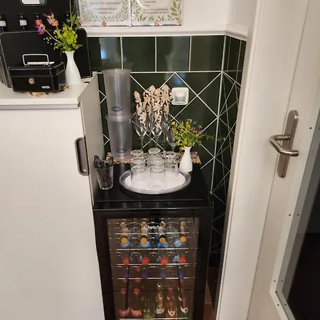 公寓式酒店 Unterwegs Ins Apartmenthaus Ehemalige Apartmenthaus Unterwegs 罗斯托克