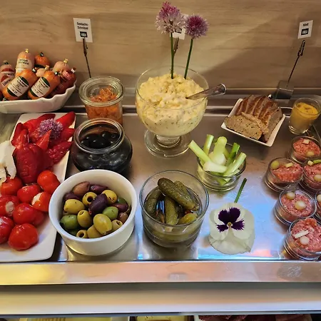 Unterwegs Ins Apartmenthaus Ehemalige Apartmenthaus Unterwegs 公寓式酒店 罗斯托克