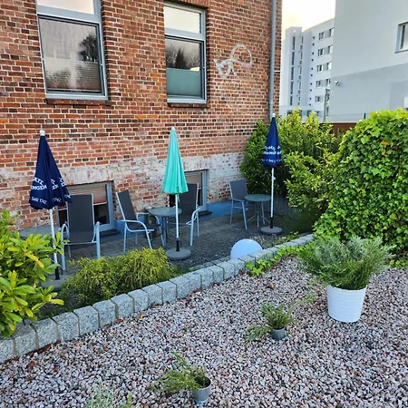 Unterwegs Ins Apartmenthaus Ehemalige Apartmenthaus Unterwegs Lägenhetshotell