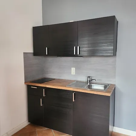 Unterwegs Ins Apartmenthaus Ehemalige Apartmenthaus Unterwegs Rostock