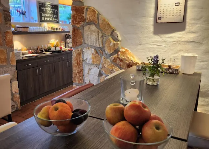 Aparthotel Unterwegs Ins Apartmenthaus Ehemalige Apartmenthaus Unterwegs Rostock