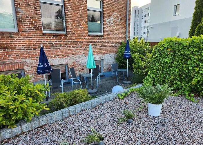 Unterwegs Ins Apartmenthaus Ehemalige Apartmenthaus Unterwegs Aparthotel